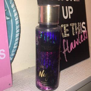 💖🚨FINAL SALE 💖🚨Vs Love spell night mist